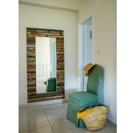 Armi Villa *
